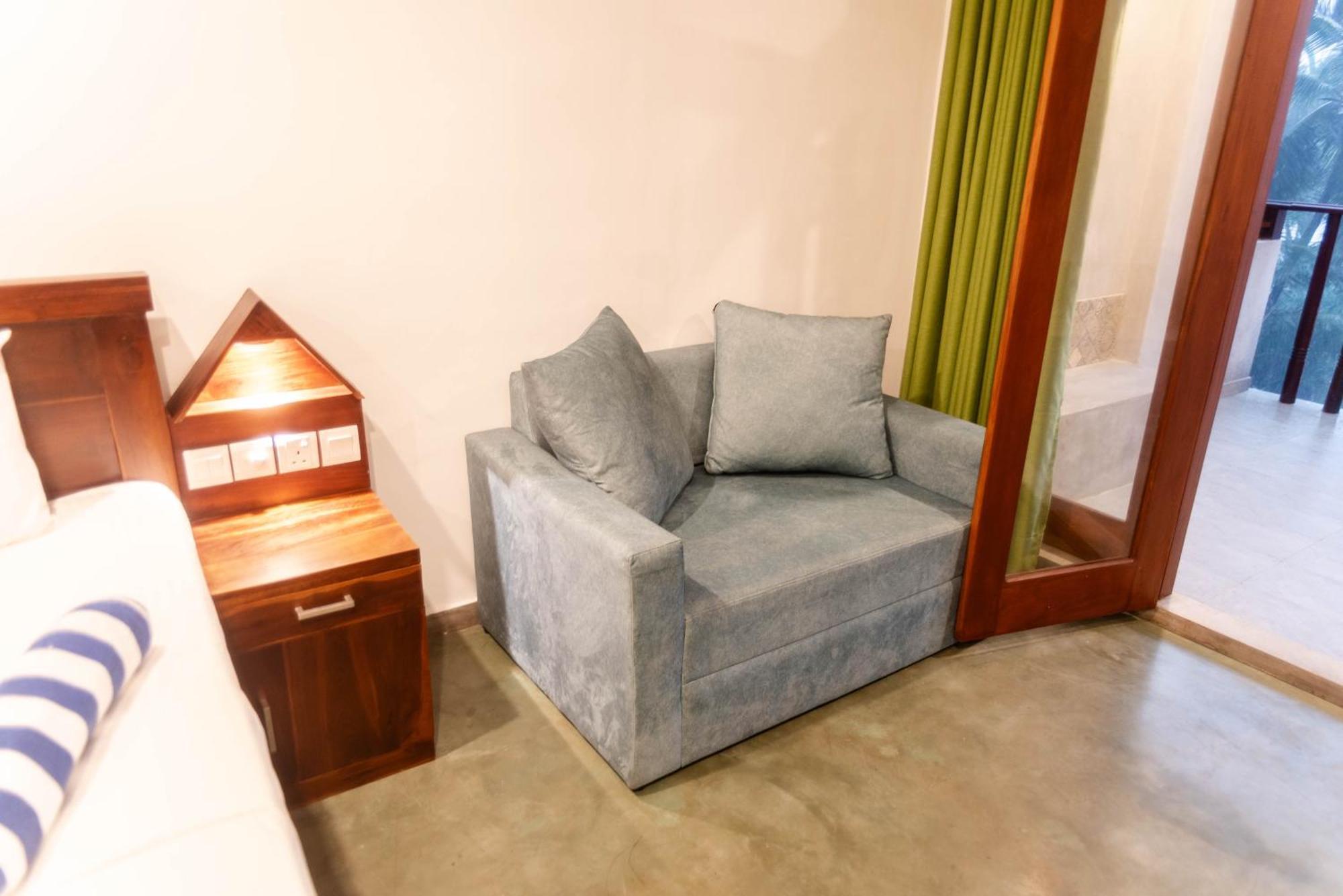 Hotel Sea Trails Bentota Extérieur photo