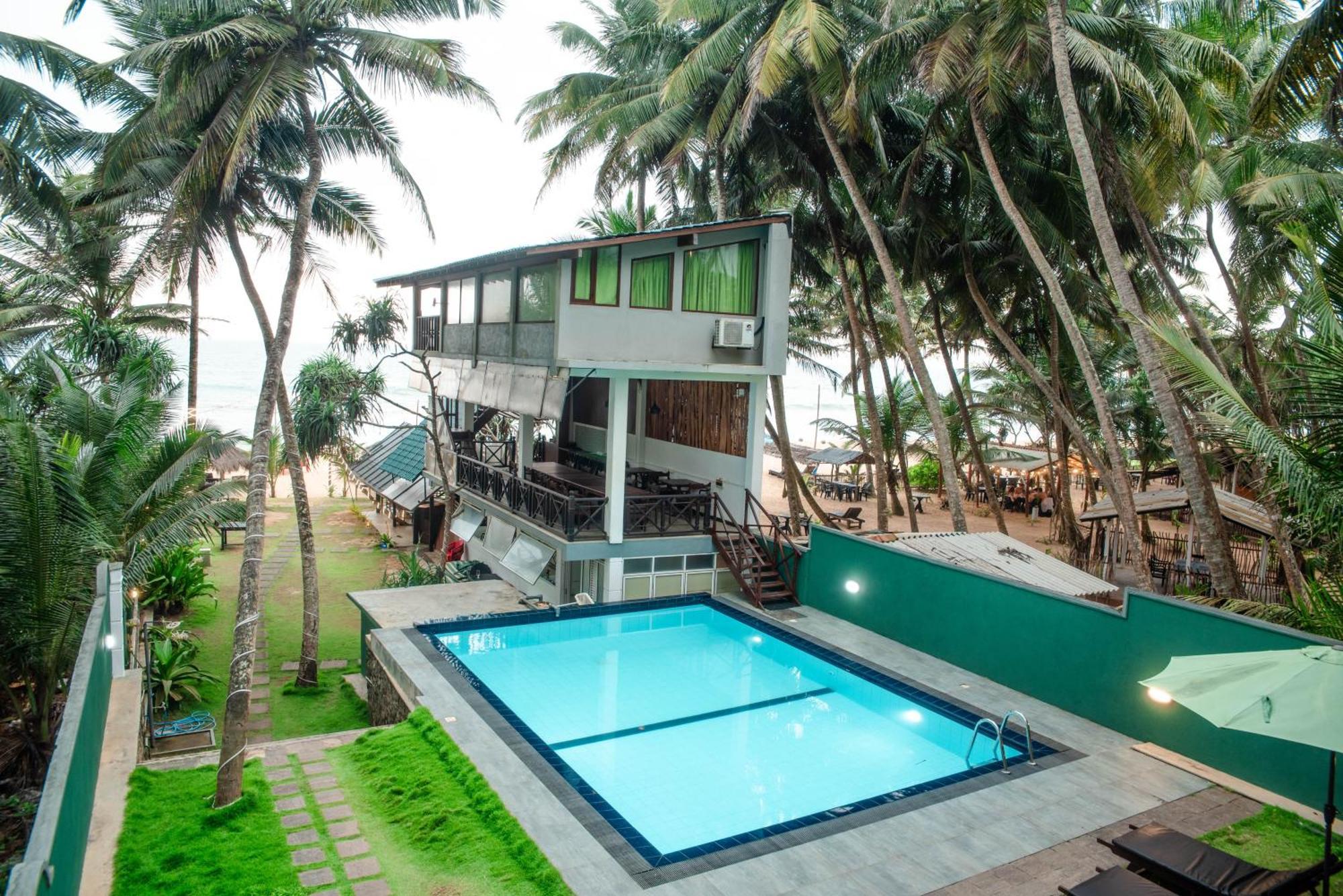 Hotel Sea Trails Bentota Extérieur photo
